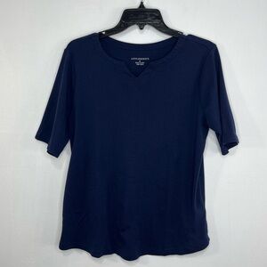 Appleseed’s women’s blue pulloverer top
